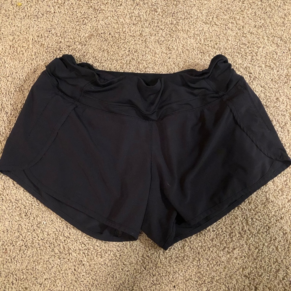 Black lulu shorts